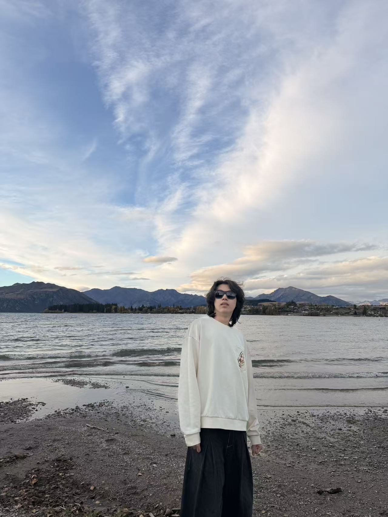 温庚豪个人照片